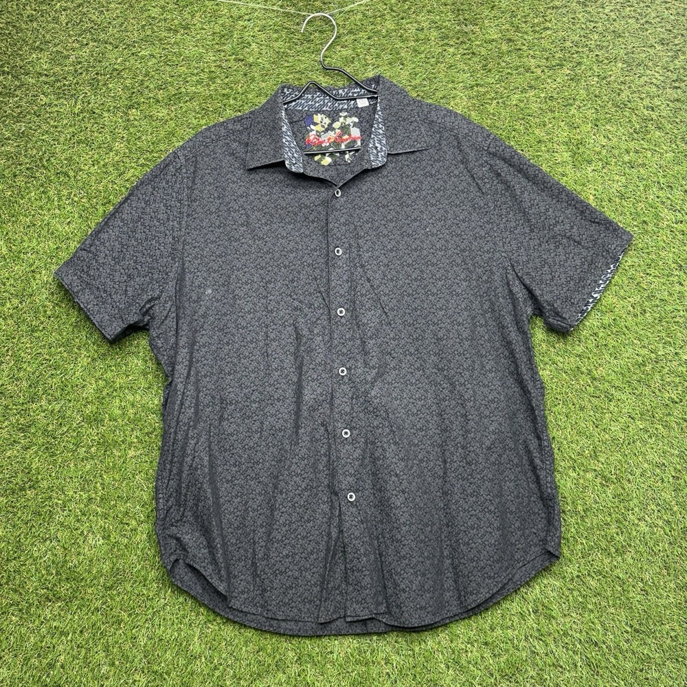 Robert Graham Shirt Mens 2XL Classic Fit Short Sleeve Button Up Gray Paisley